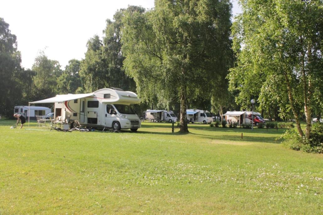 Nordskoven Strand Camping 론네 외부 사진