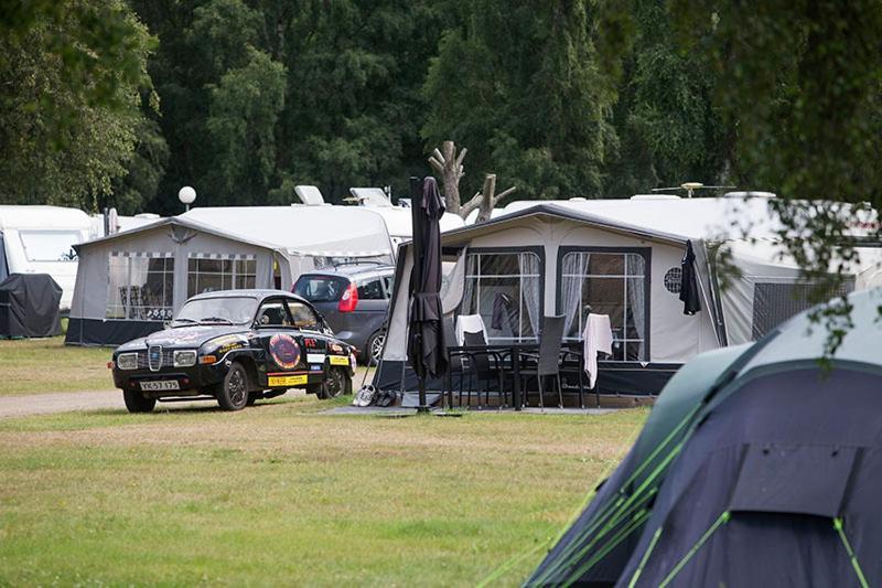 Nordskoven Strand Camping 론네 외부 사진