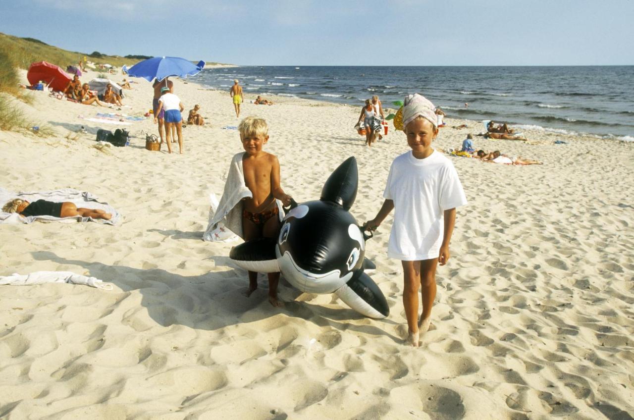 Nordskoven Strand Camping 론네 외부 사진